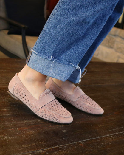 b1dae8b1-3b8c-434e-9096-e919f1e96eb3