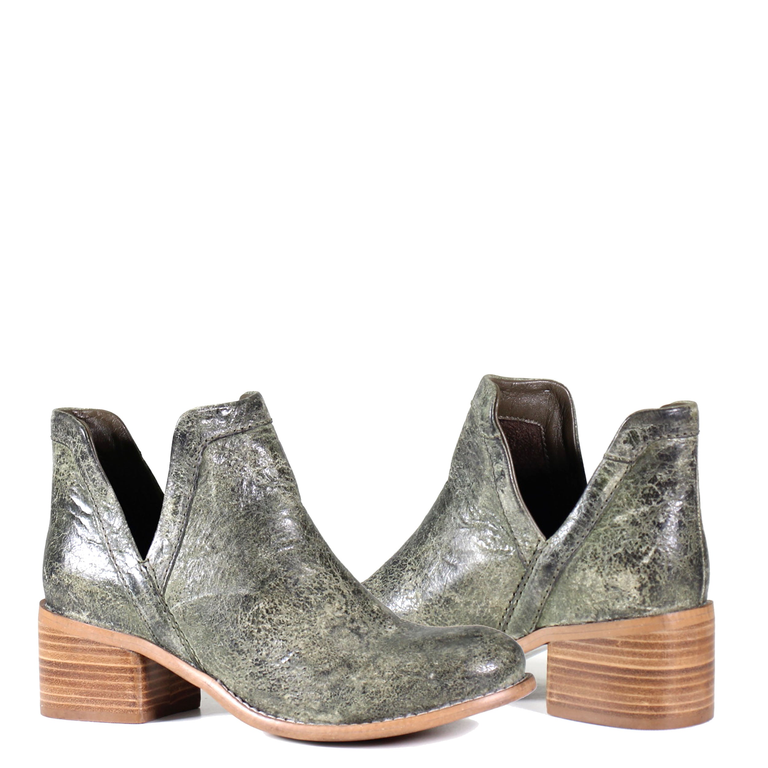 Diba true snakeskin top booties