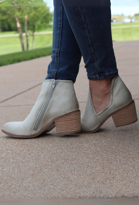 7854931a-f9a5-4336-b70d-9671f884e76c