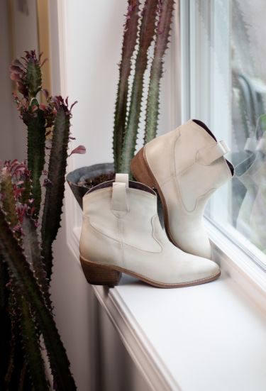 69620770-9740-4750-ab49-8b0ef9908bf2